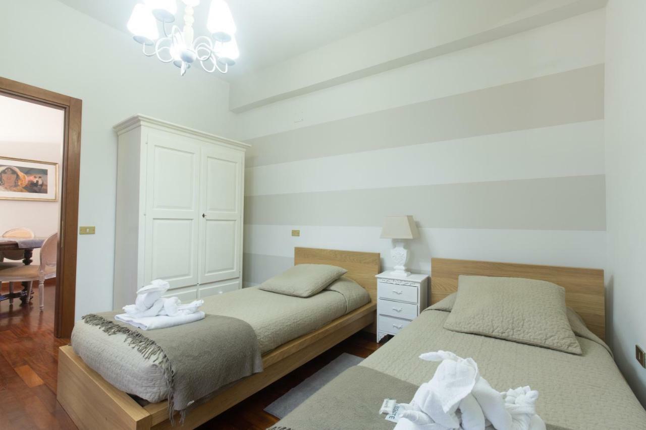 Holidays Banchi Nuovi Apartment Rome